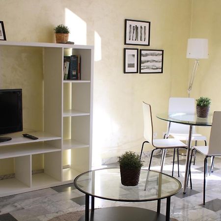 Appartamento Re Di Roma/Cozy Flat For Six Persons Zewnętrze zdjęcie