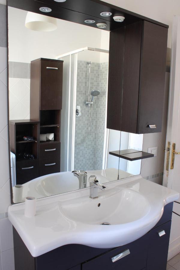 Appartamento Re Di Roma/Cozy Flat For Six Persons Zewnętrze zdjęcie